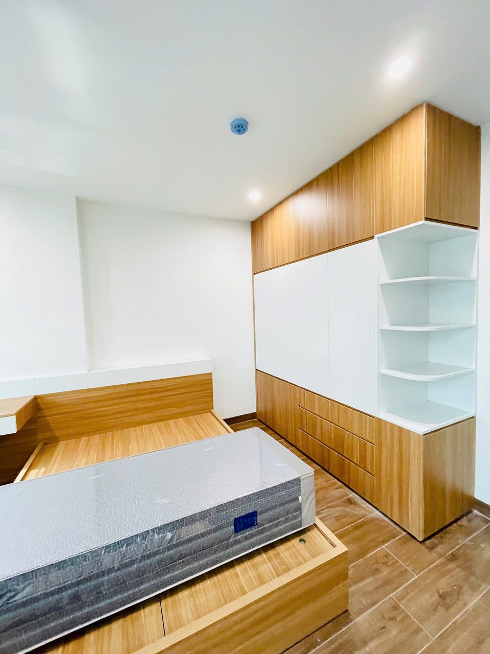 Căn hộ 1 Ngủ 1 Khách 35m2 tại Tầng 5 — ảnh 2