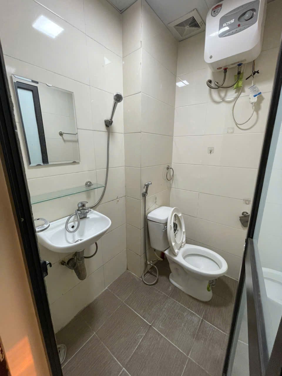 Căn hộ 1 Ngủ 1 Khách 35m2 tại Tầng 3 — ảnh 2