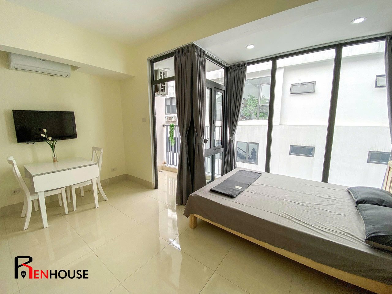 Căn hộ 1 Ngủ 1 Khách 35m2 tại Tầng 5 — ảnh 1