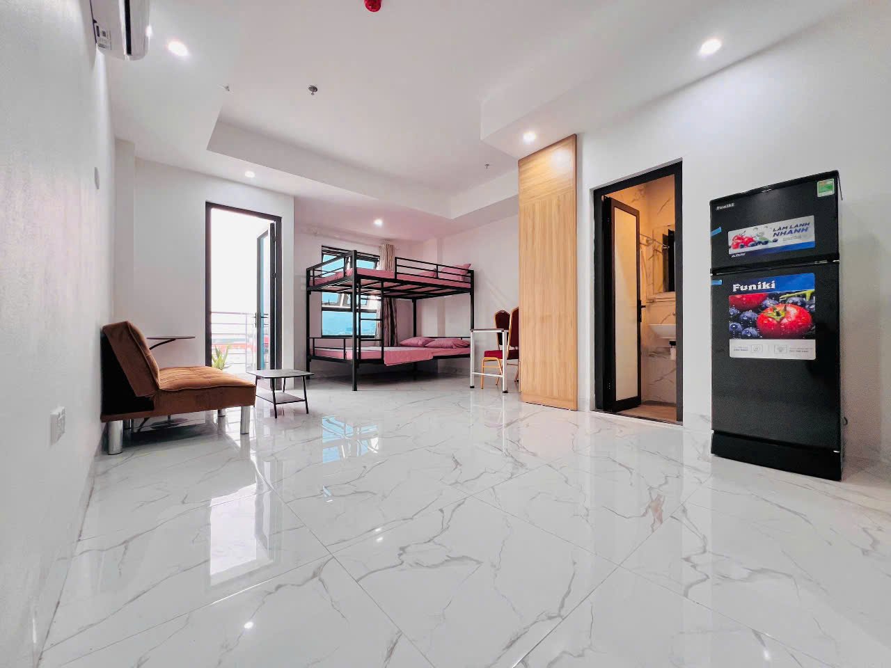 Căn hộ 1 Ngủ 1 Khách 35m2 tại Tầng 4 — ảnh 1