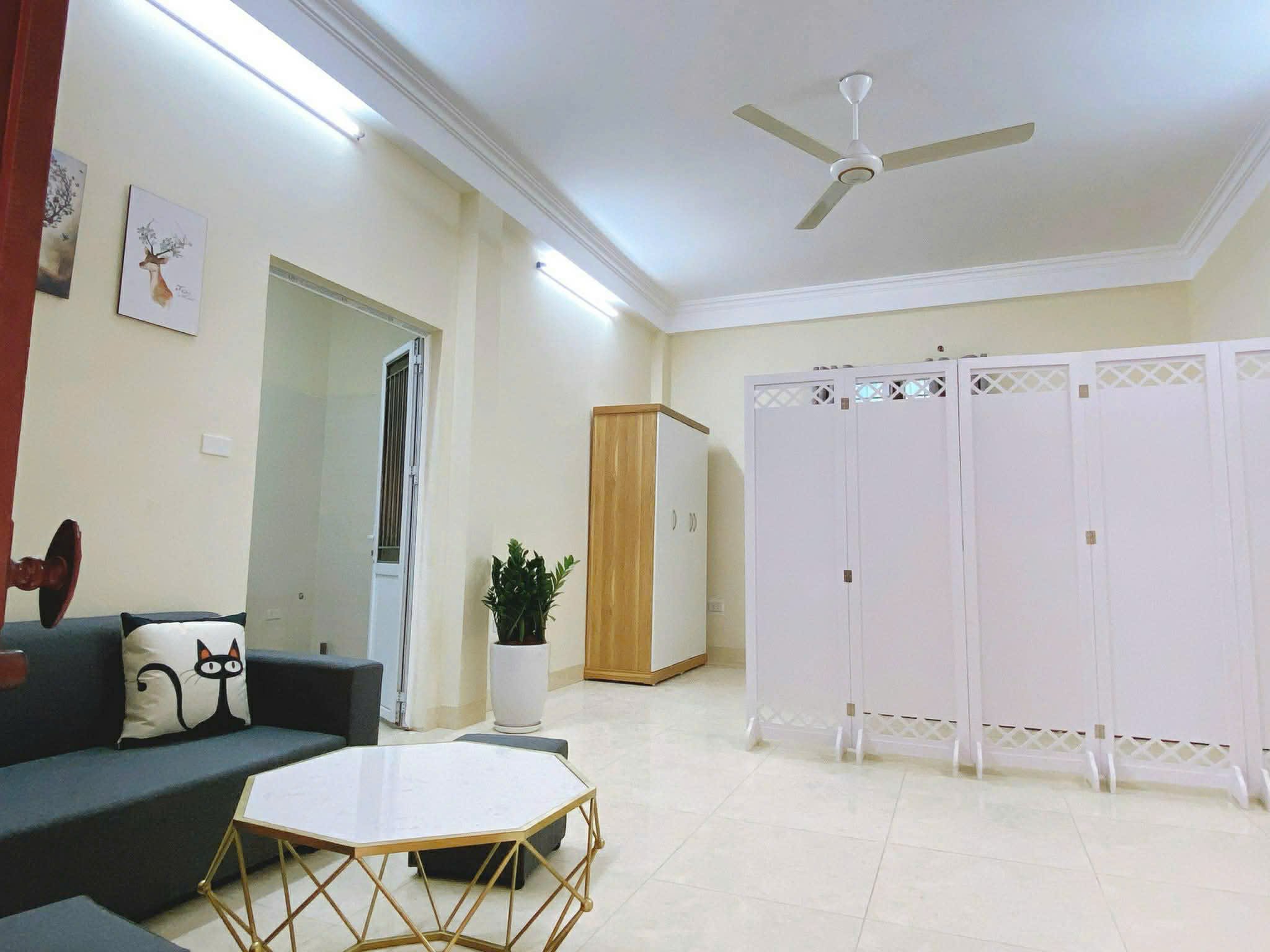 Căn hộ 2 Ngủ 1 Khách 50m2 tại Tầng 3 — ảnh 2