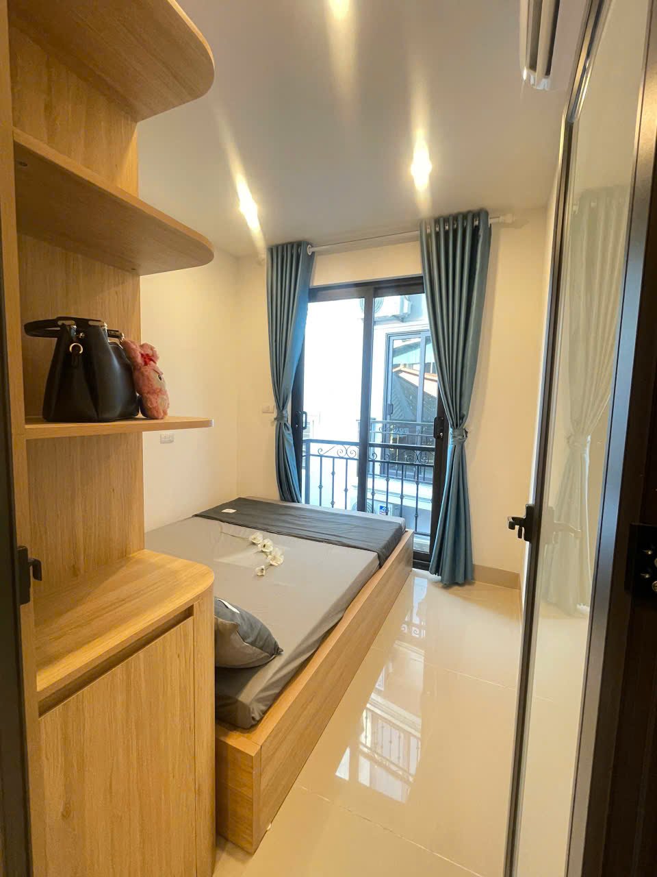 Căn hộ 1 Ngủ 1 Khách 35m2 tại Tầng 5 — ảnh 1