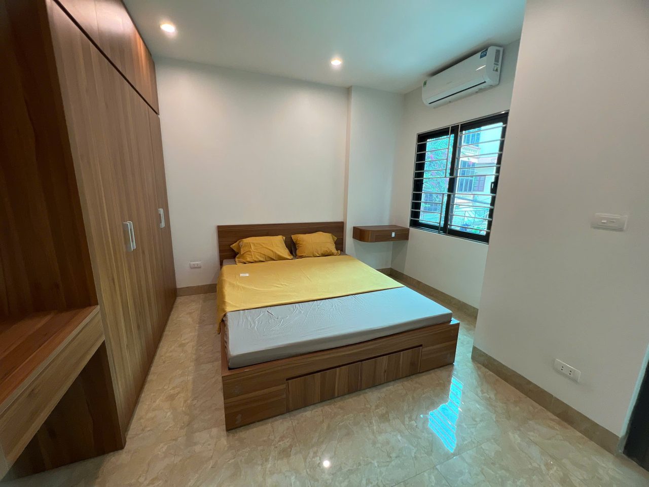 Căn hộ 1 Ngủ 1 Khách 35m2 tại Tầng 3 — ảnh 1