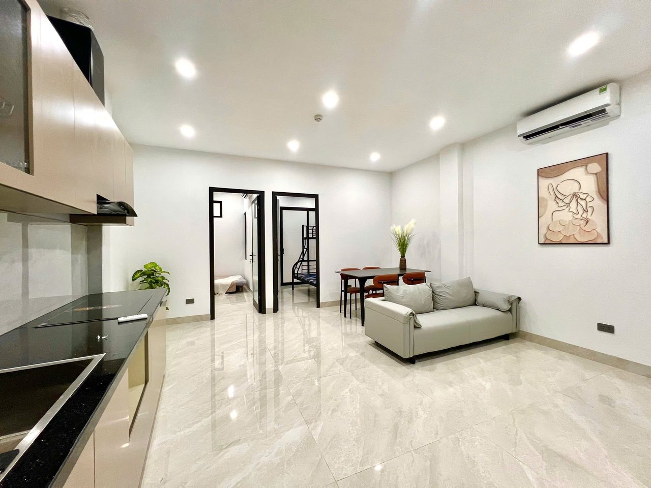 Căn hộ 2 Ngủ 1 Khách 40m2 tại Tầng 3 — ảnh 1