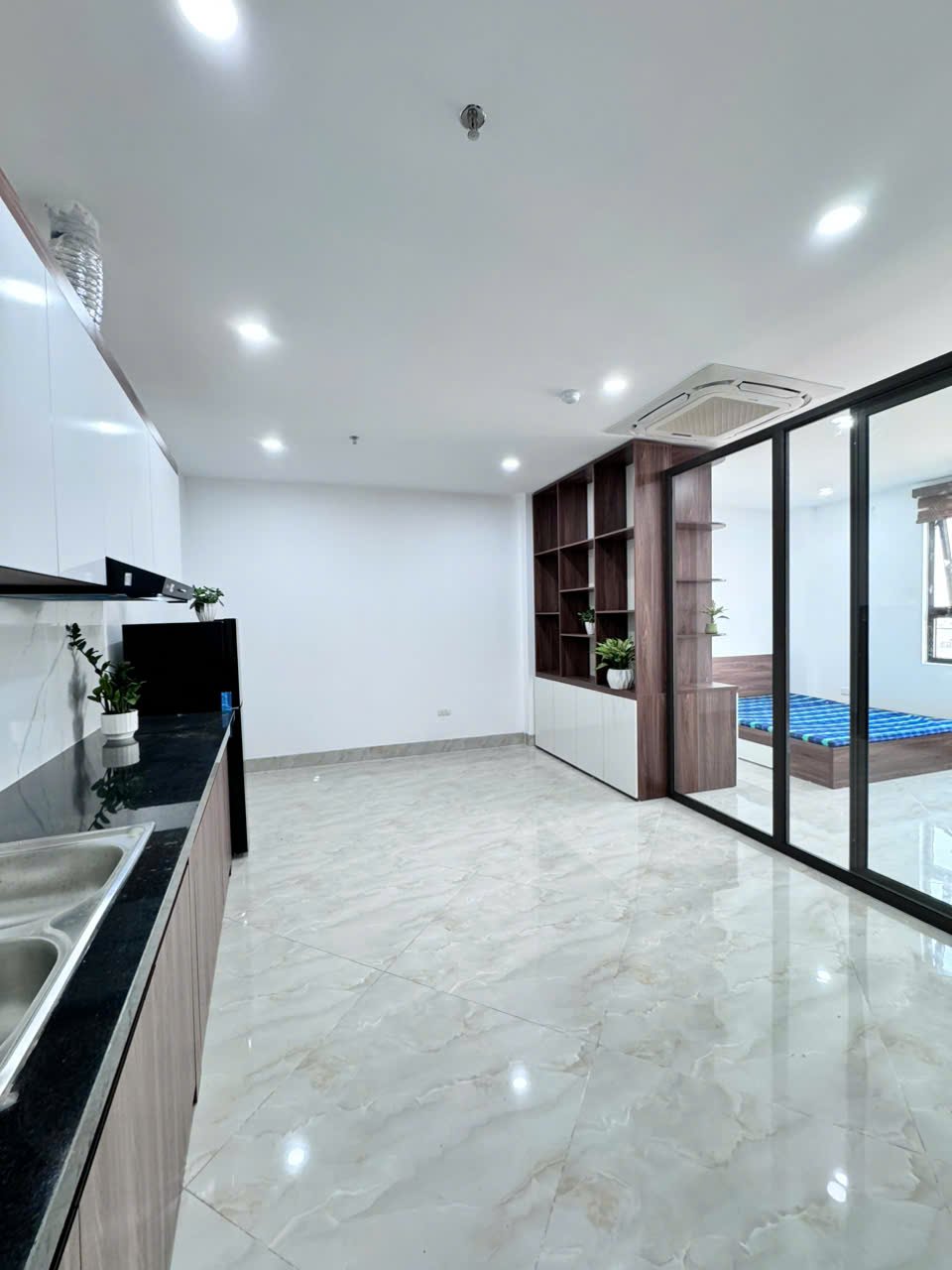 Căn hộ 1 Ngủ 1 Khách 35m2 tại Tầng 5 — ảnh 1