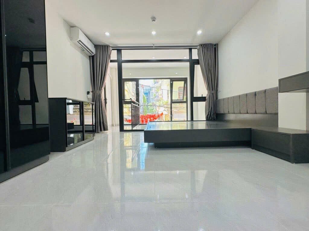 Căn hộ 1 Ngủ 1 Khách 35m2 tại Tầng 2 — ảnh 1