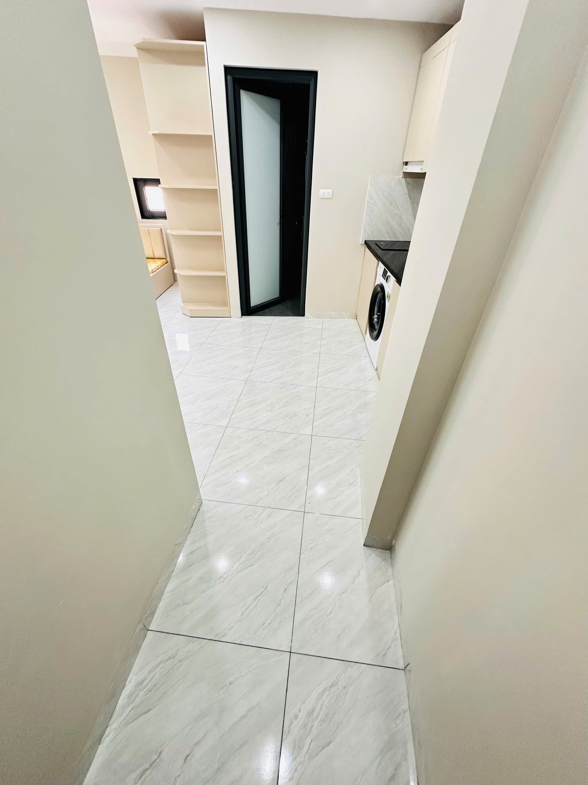 Căn hộ Studio 30m2 tại Tầng 5 — ảnh 1