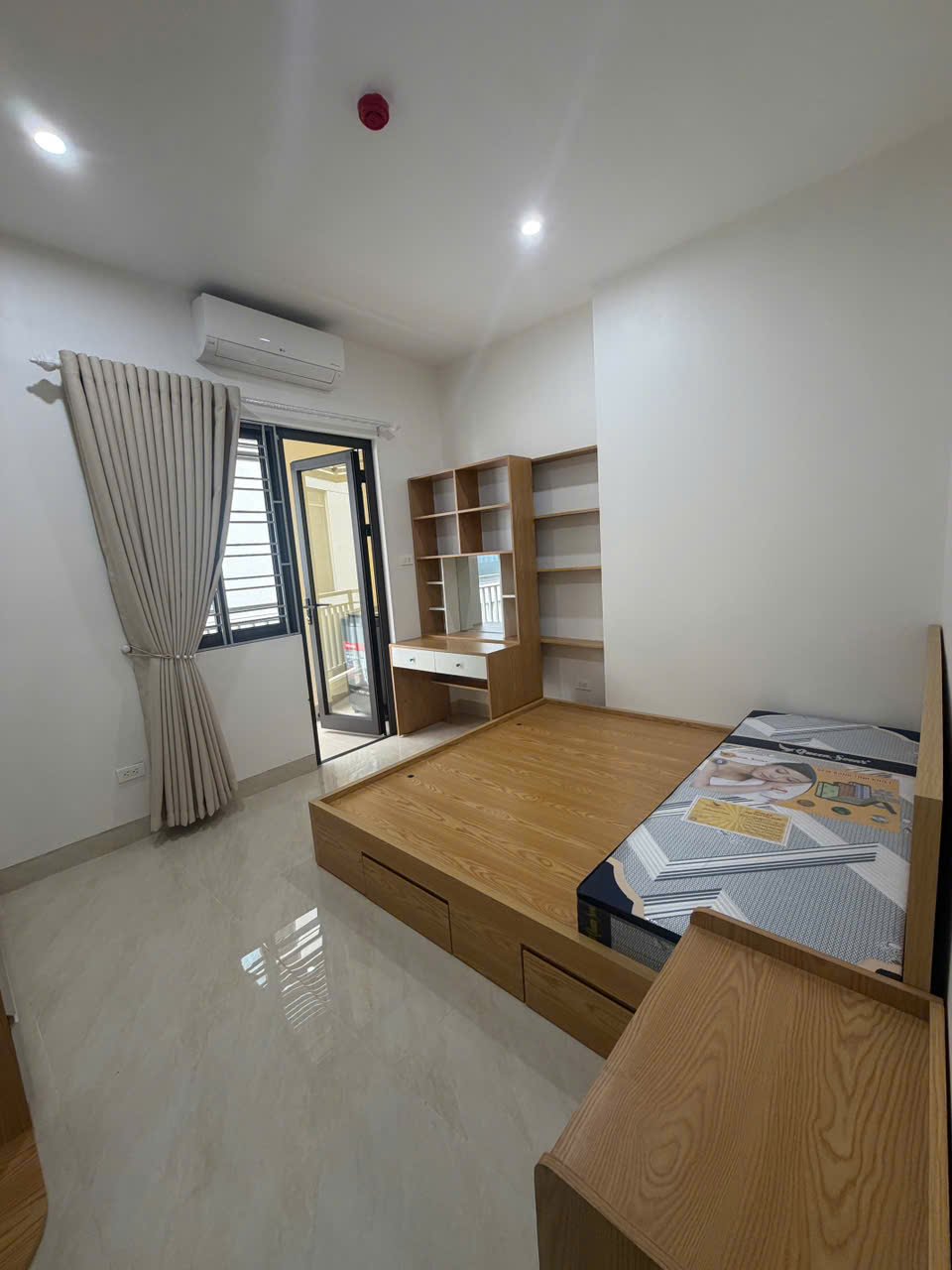 Căn hộ 1 Ngủ 1 Khách 35m2 tại Tầng 2 — ảnh 1