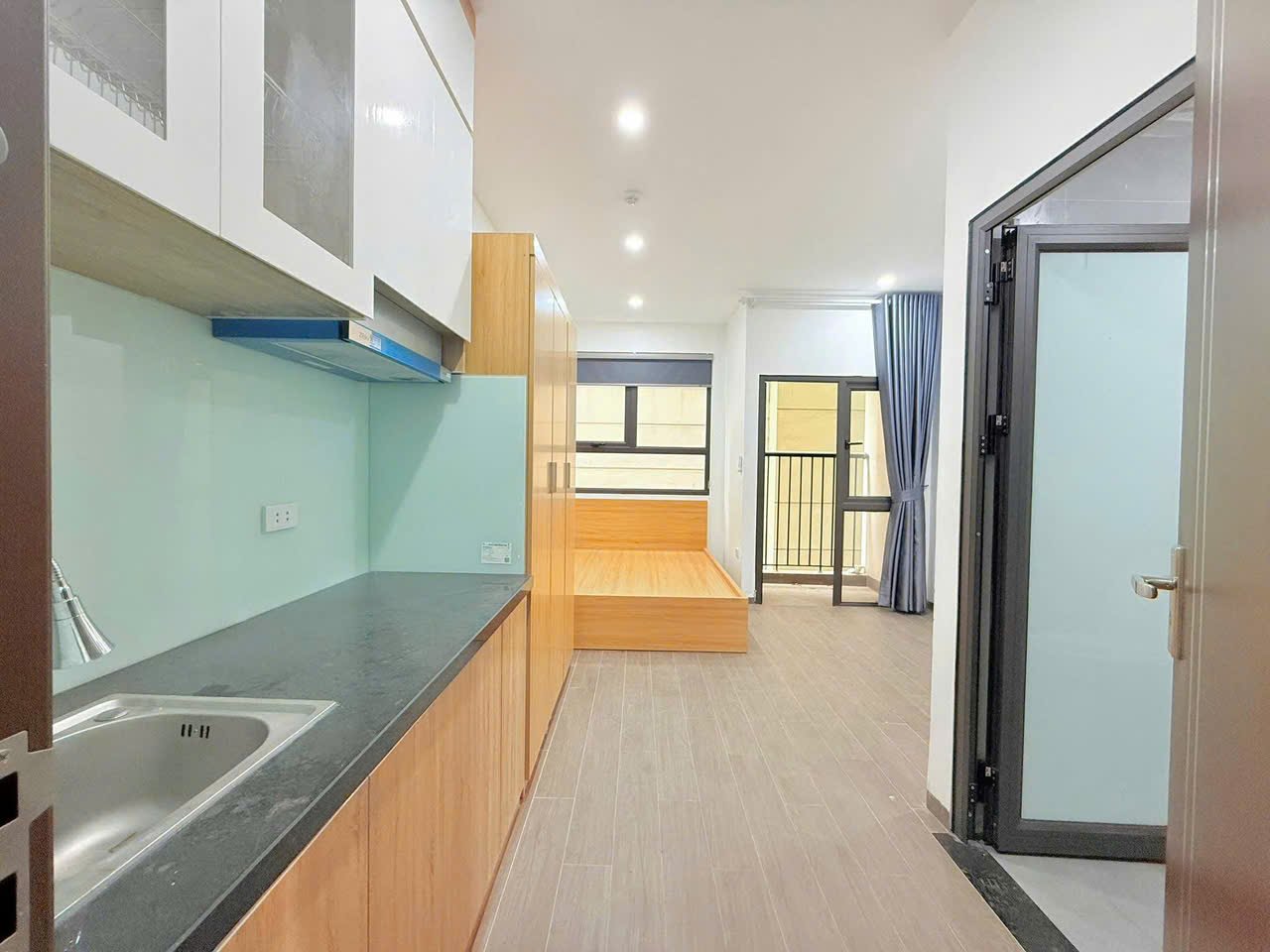 Căn hộ 1 Ngủ 1 Khách 35m2 tại Tầng 3 — ảnh 1