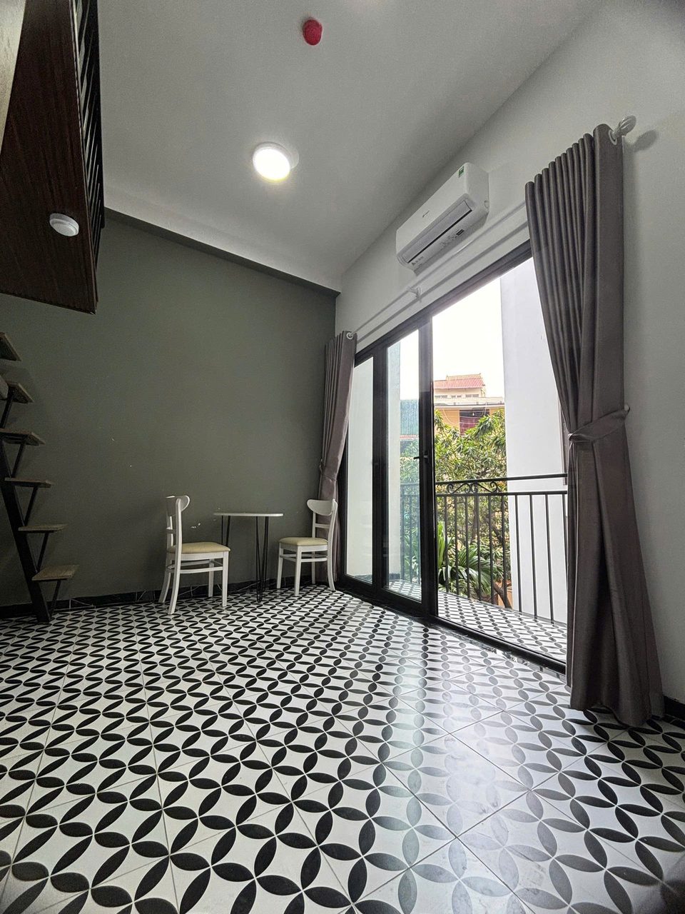 Căn hộ Studio 28m2 tại Tầng 3 — ảnh 1