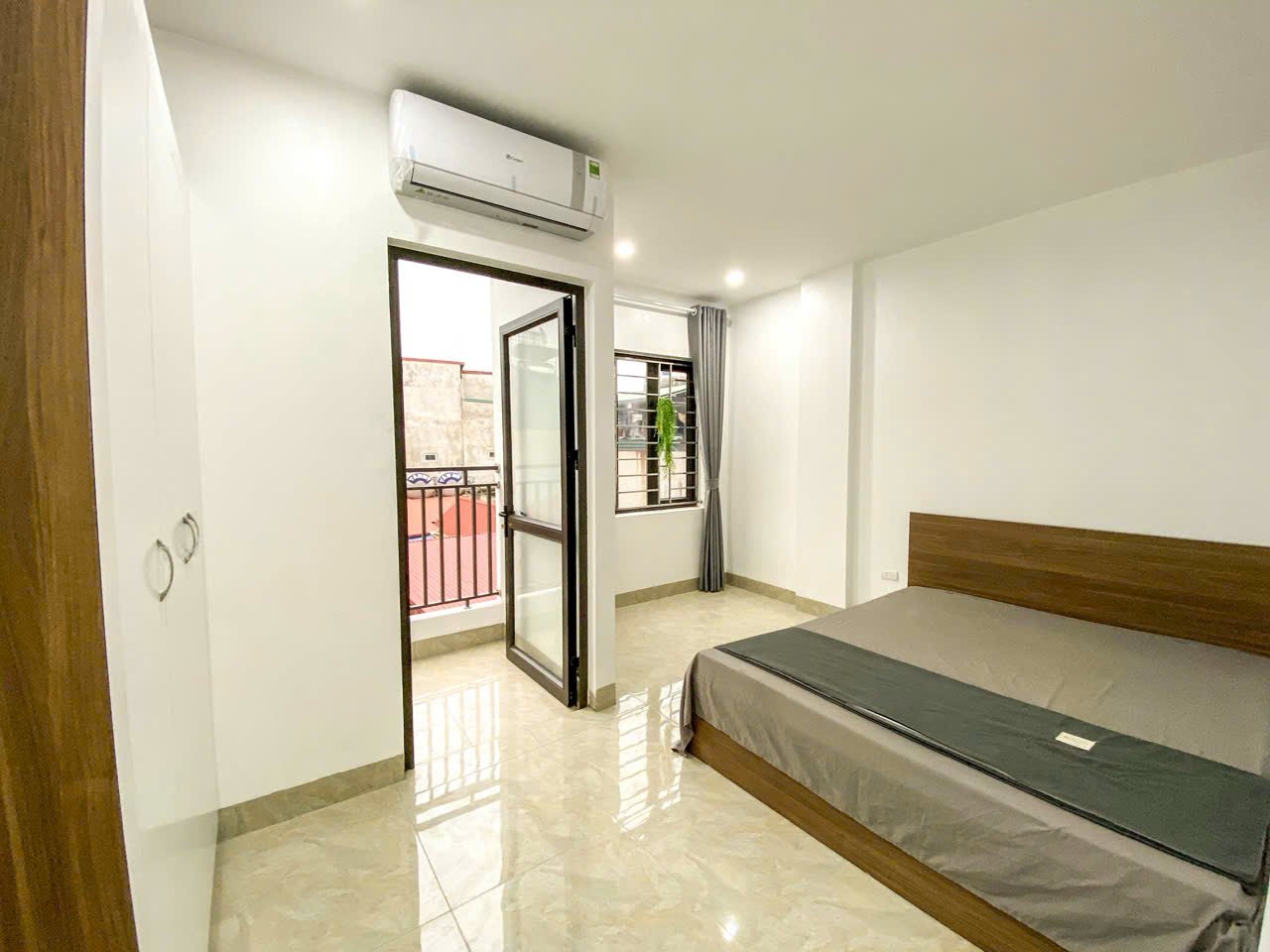 Căn hộ 1 Ngủ 1 Khách 35m2 tại Tầng 2 — ảnh 1