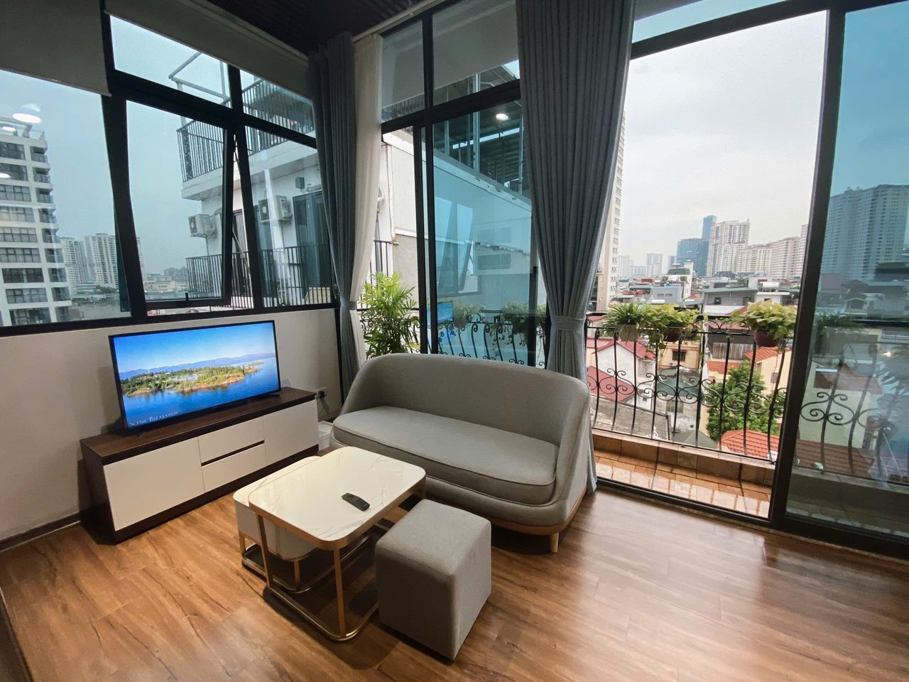 Căn hộ 1 Ngủ 1 Khách 40m2 tại Tầng 8 — ảnh 1