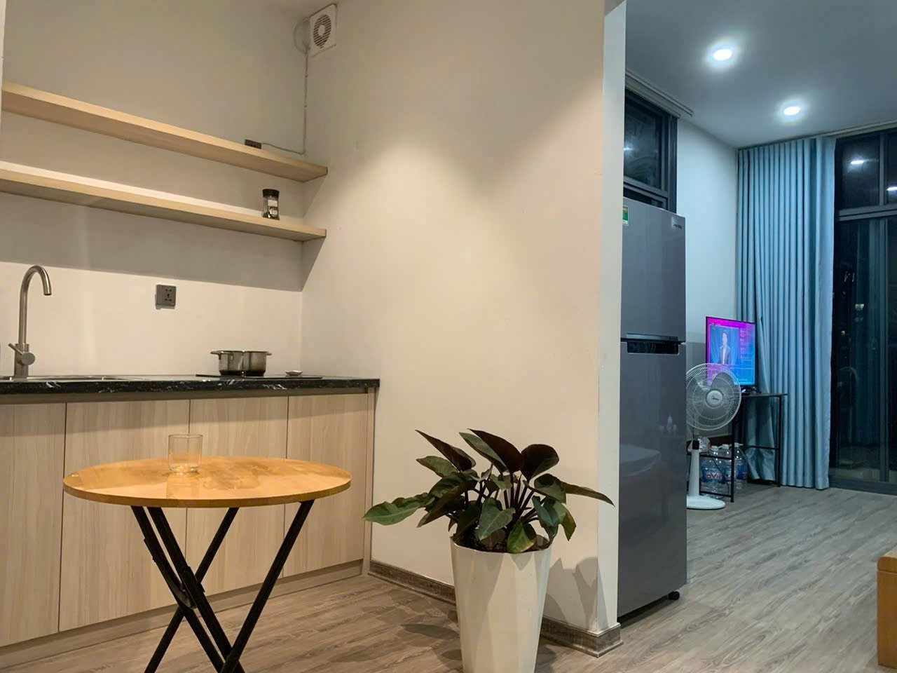 Căn hộ Studio 40m2 tại Tầng 7 — ảnh 2