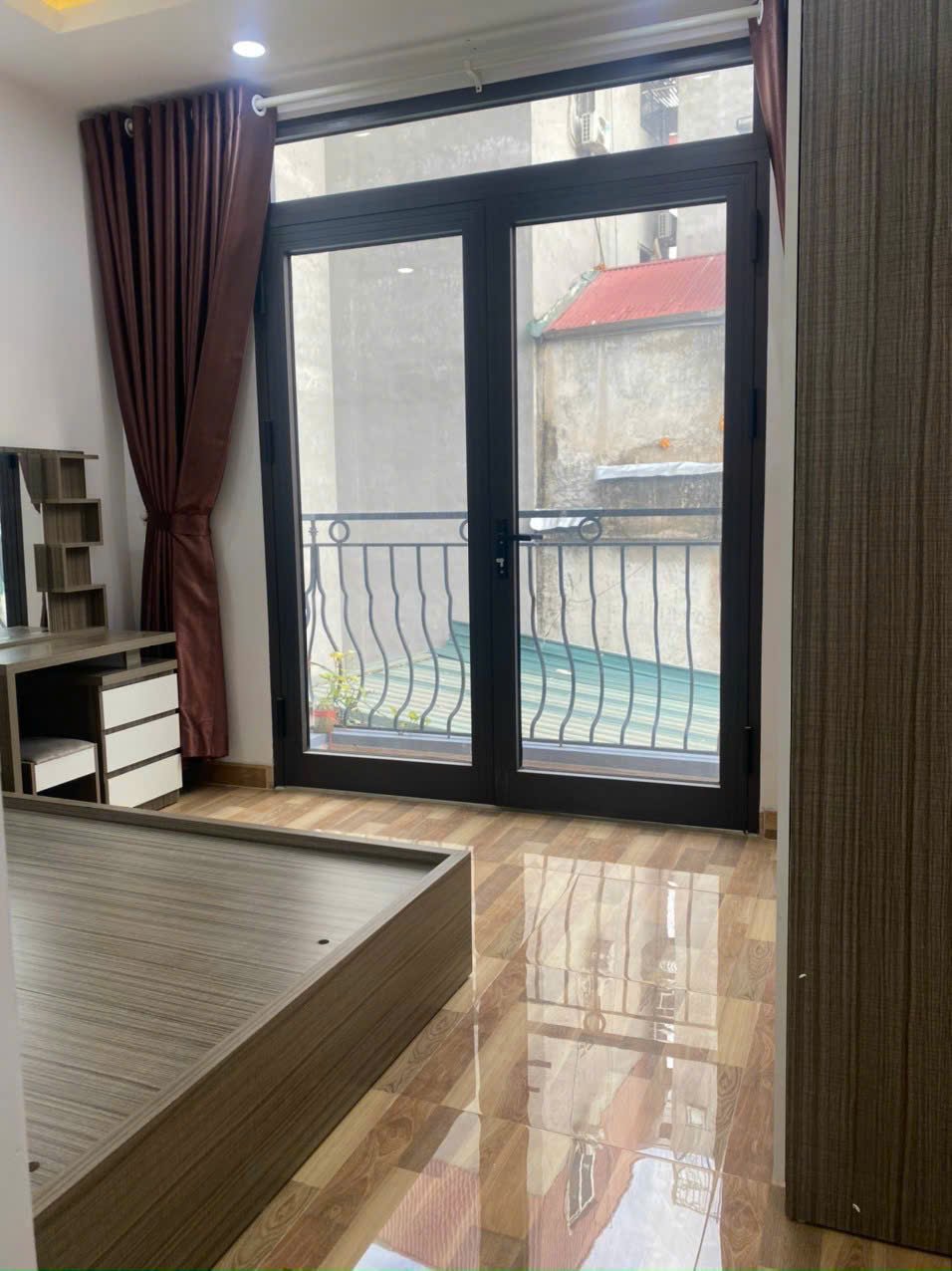 Căn hộ 1 Ngủ 1 Khách 36m2 tại Tầng 3 — ảnh 1