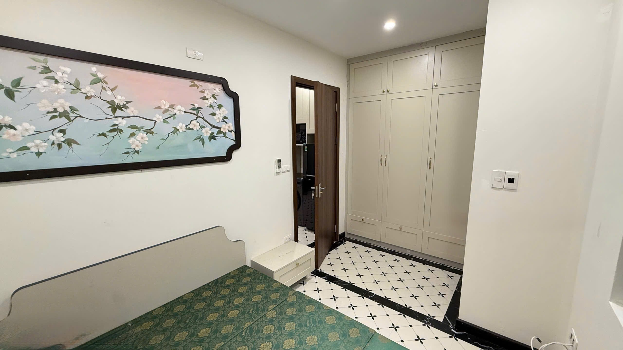 Căn hộ 1 Ngủ 1 Khách 35m2 tại Tầng 4 — ảnh 1